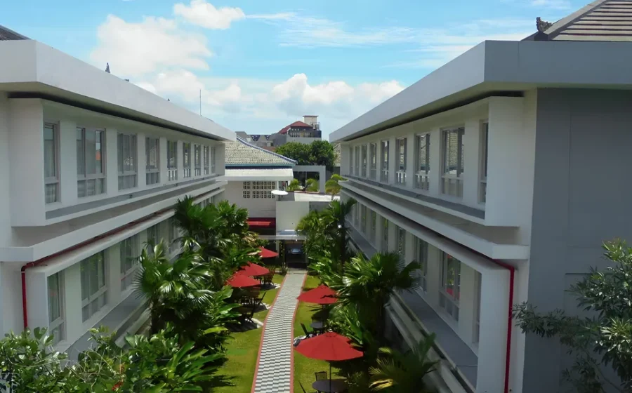 The Kanjeng Suites Kuta Galeria